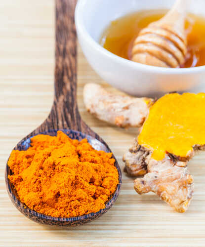 Natural Spa Ingredients . - Turmeric and honey  for skin care.